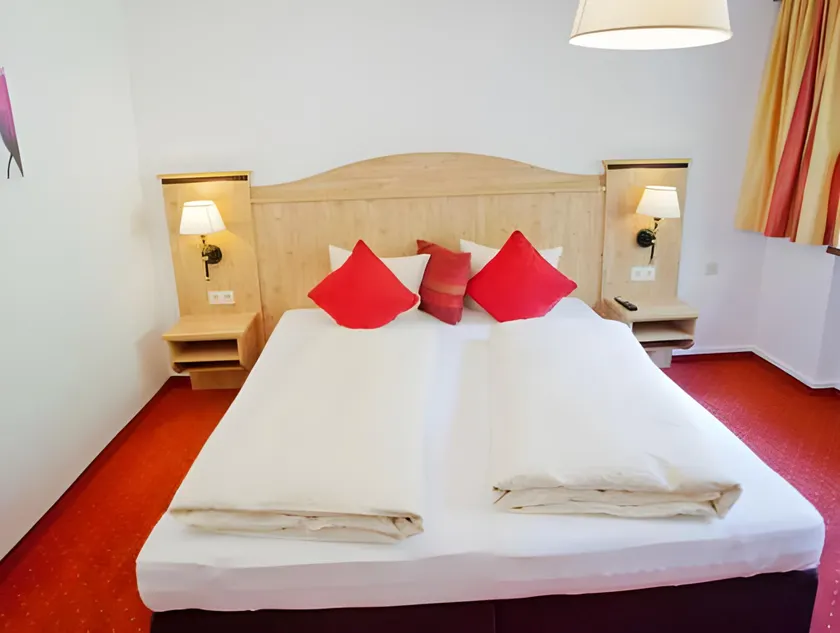Hotel Berghof - Image 1