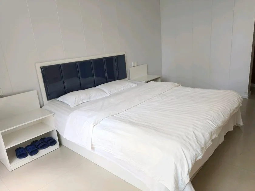 Shuntong Hotel - Image 1