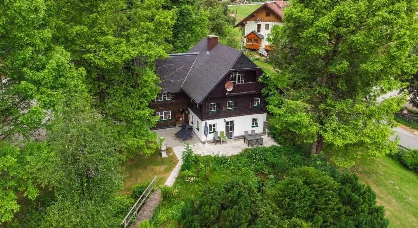 Sommerhus \"Gut Eisenlehen\" i Bad Goisern - Image 1