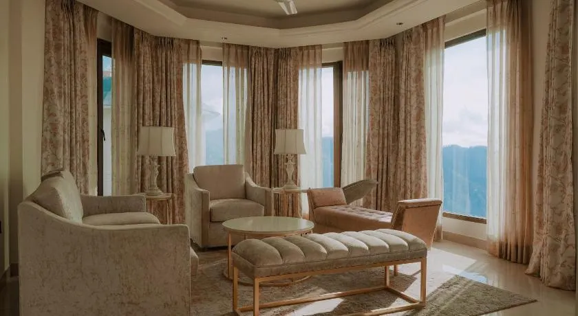 The Auramah Retreat - 4BHK Villa with Mountain & Valley View - Private Balconies & Parking - Image 1