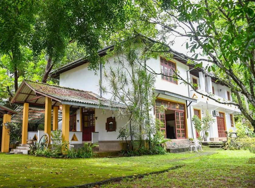 The Lake Bungalow by The Governor - Image 1