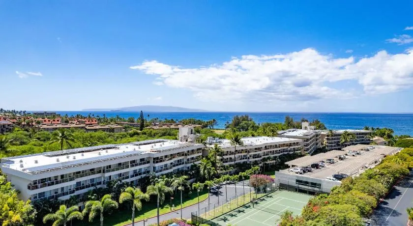Maui Banyan Vacation Club - Image 1