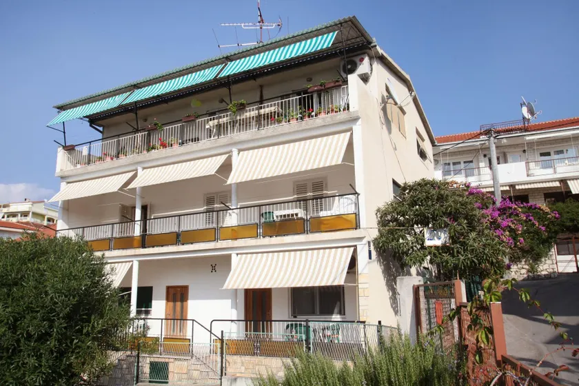Apartment Kaza A2 Trogir, Riviera Trogir - Image 1