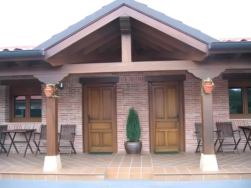 Apartamentos La Regata - Image 1