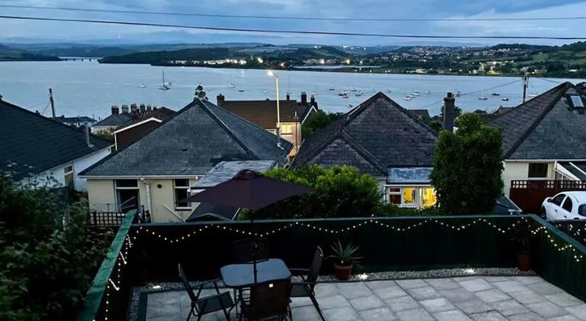 Superb base for exploring Cornwall and Plymouth - Image 1