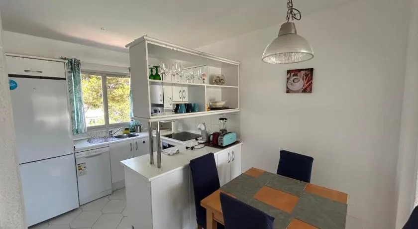 Cozy Apartment in Miraflores, Mijas - Image 1