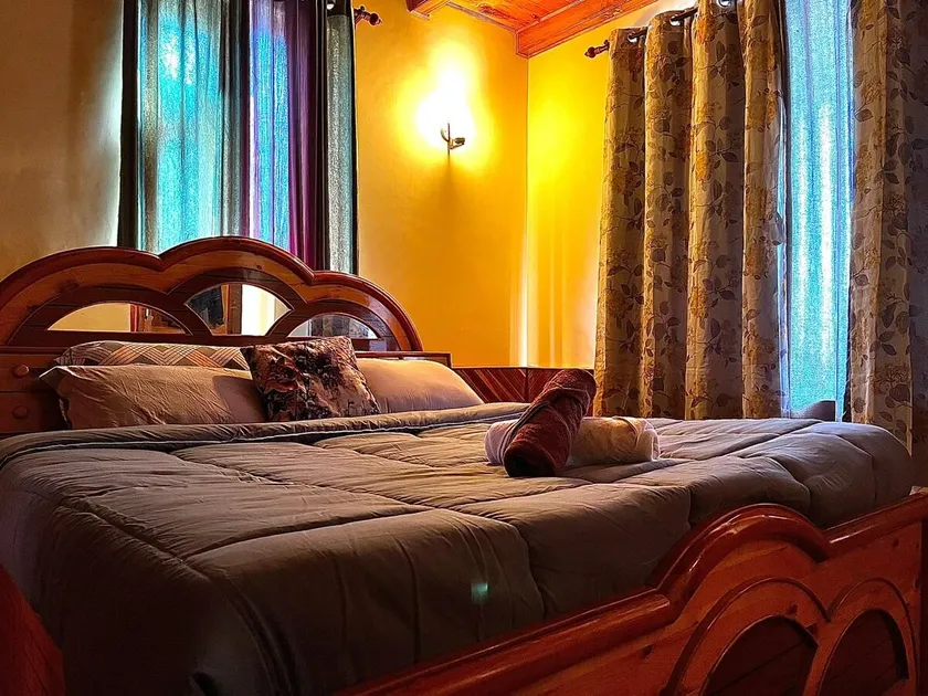 Two Double Bedrooms For 4 Pps - Image 1