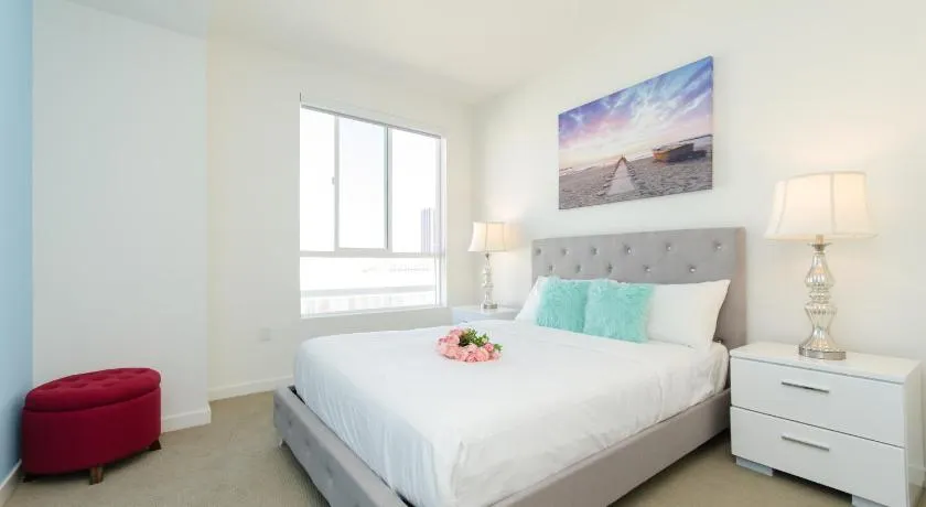 Modern Apartment Rentals - Image 1