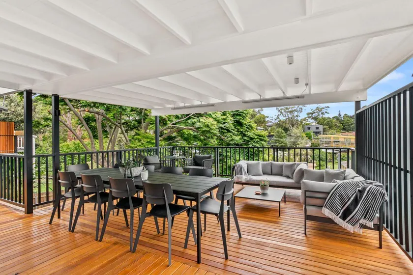 Mollymook Golden Sands - Image 1