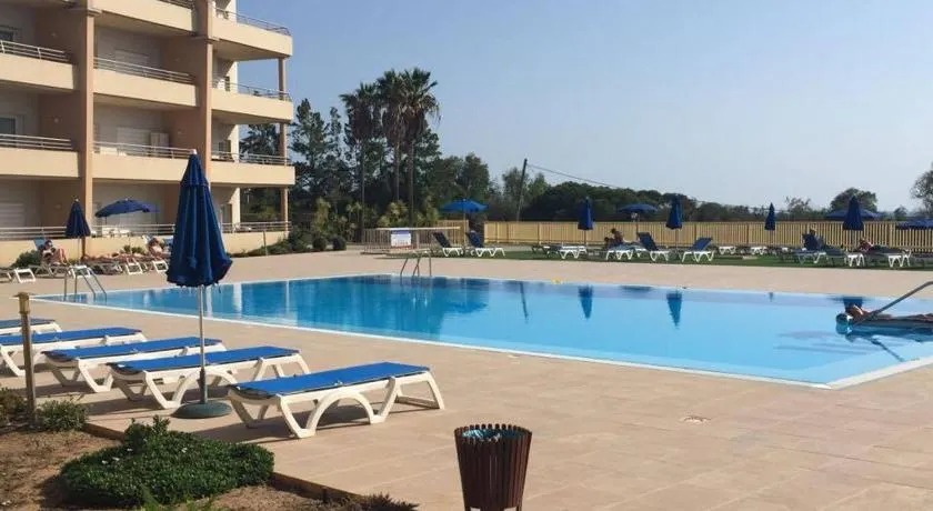 Apartamento em Quinta da Barracuda - Image 1