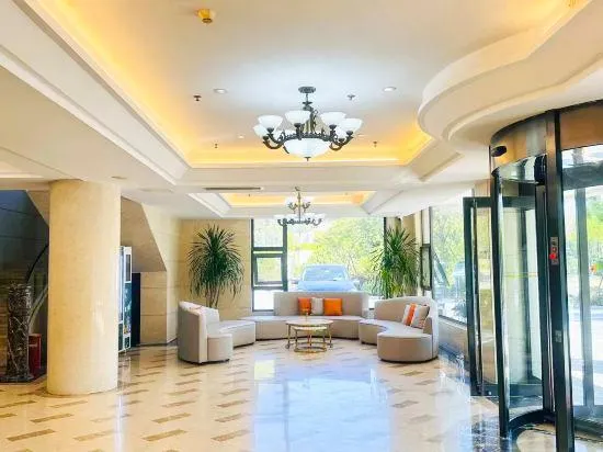 Gingko Lake Resort Hotel Villa - Image 1