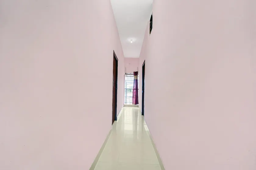 Hotel O PV Residency - Image 1