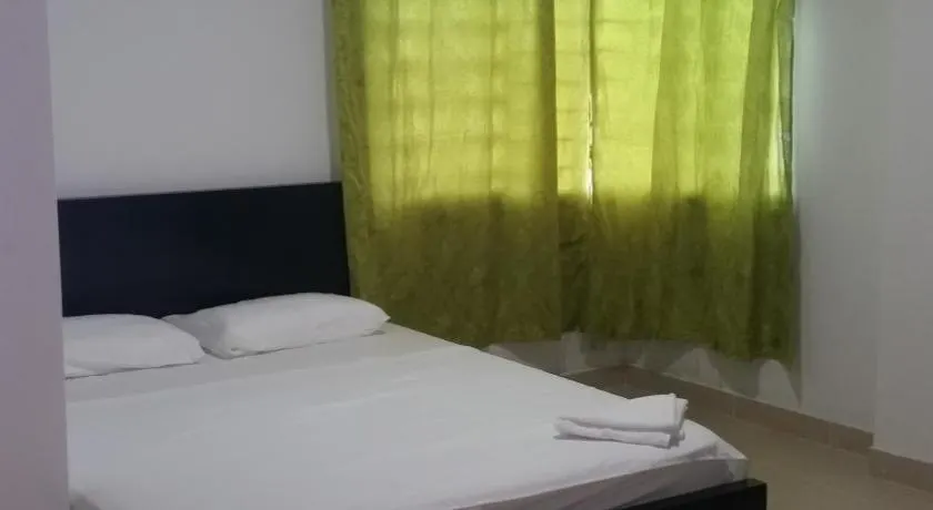 Hostal Apartamentos Delgado - Image 1