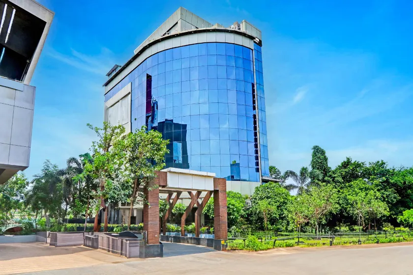 Palette Hotel by CheckIn Zero Mile, Nagpur - Image 1