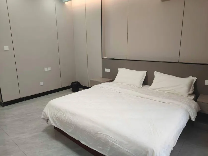 Xingguang Hotel - Image 1