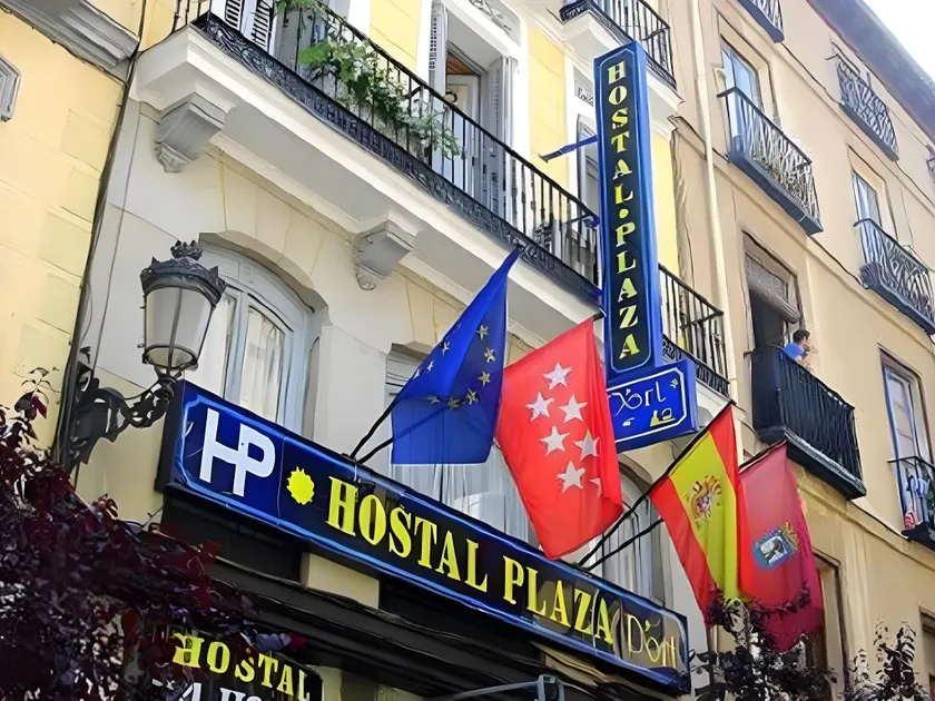 Plaza Dort Rooms IV - Image 1