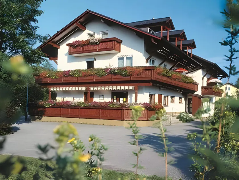 Kur- und Feriencamping Max 1 - Image 1