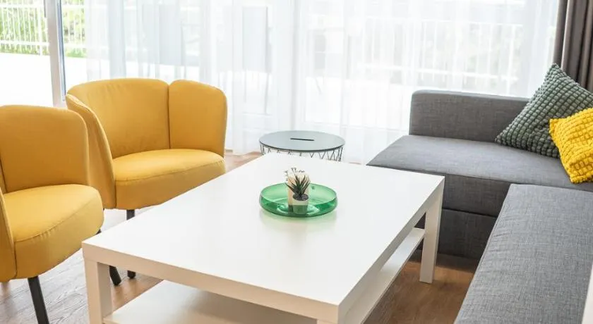 DIAMOND Luxury Apartments - Image 1