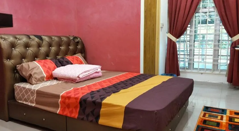 Bunga Homestay Kelantan - Image 1