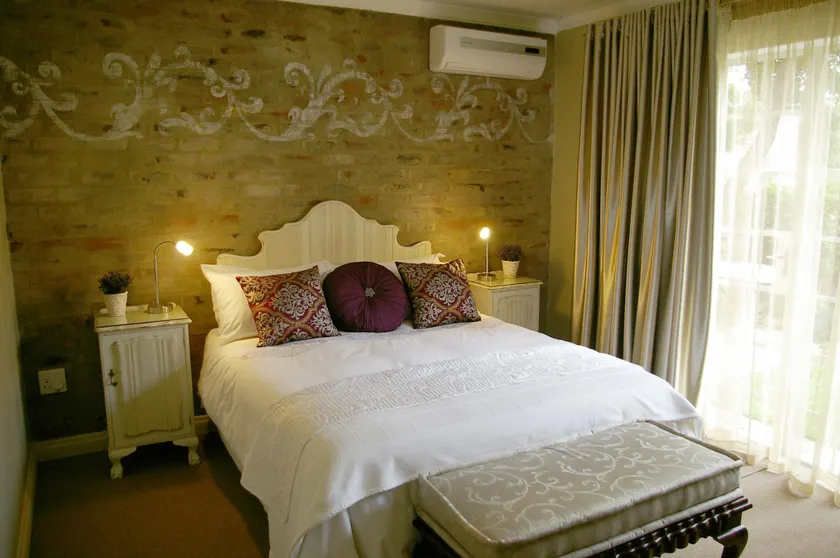 Anne's Place - Image 1