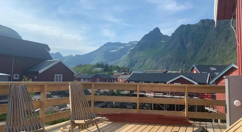 Ingrid Rorbu, Å i Lofoten - Image 1