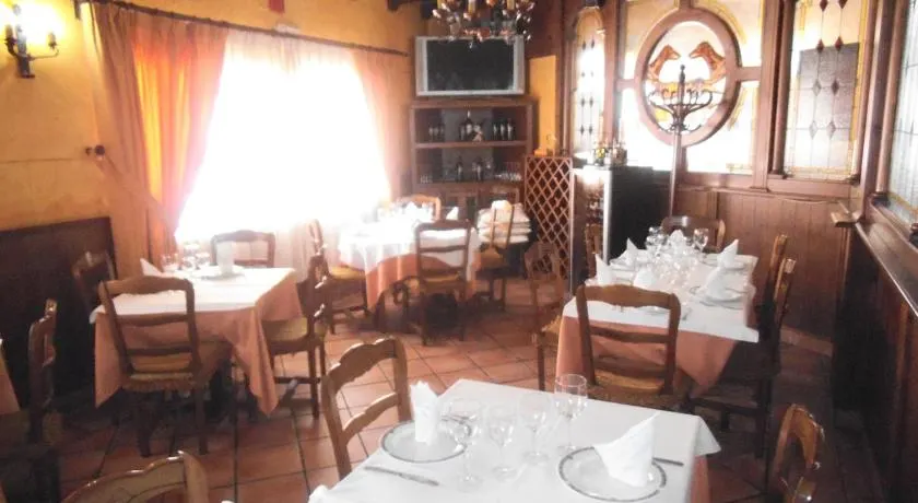 Hostal Los Galgos - Image 1