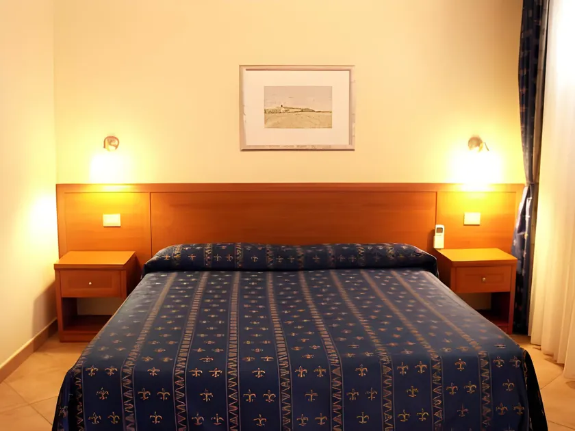 Hotel Lauri - Image 1