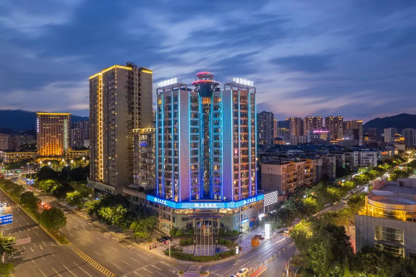 Yuesun Xingaowangdu Hotel (Dazhou Renhe New Town Railway Station) - Image 1