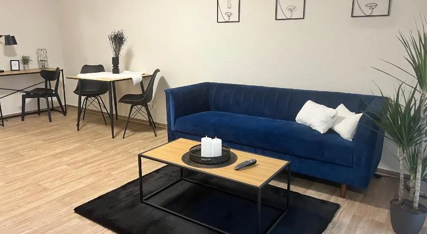 Charming Homes - Studio 10 - Image 1