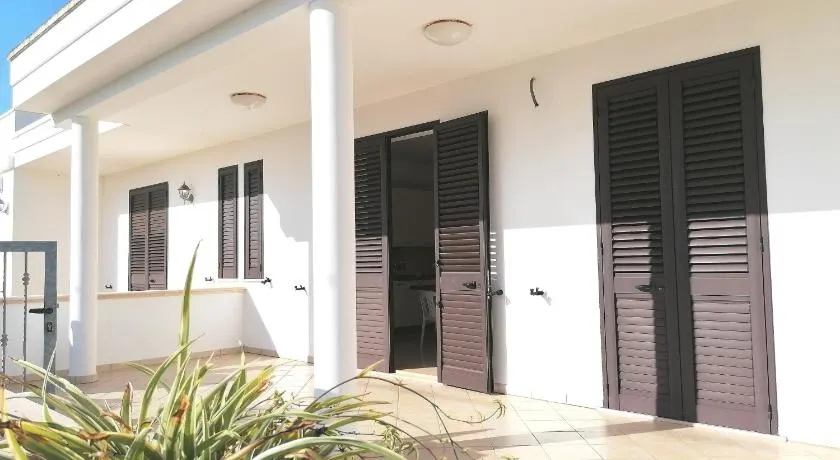 villa Lina - Image 1