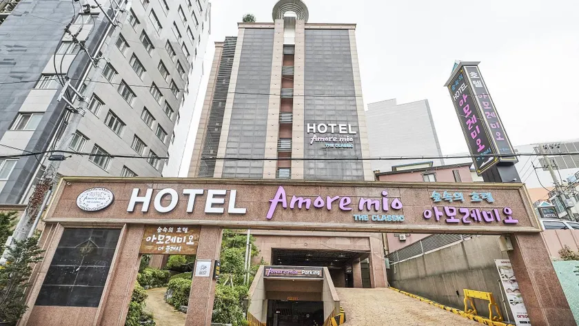 FromH Amore Mio The Classic Suwon Station - Image 1