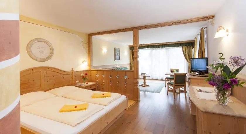 Hotel Der Tharerwirt - Image 1