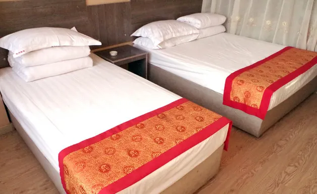 Hongzhu Express Hotel - Image 1
