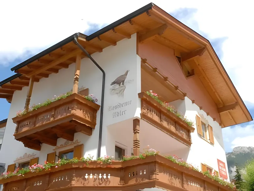 Alpine Refuge Villa Adler - Image 1
