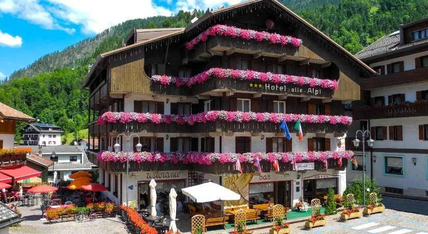 Hotel Alle Alpi - Image 1