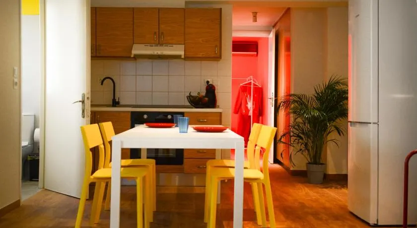RYB Colour Apartment - Image 1
