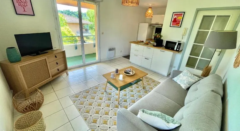" Balcon Nature " Terrasse - TV - Fibre - Image 1