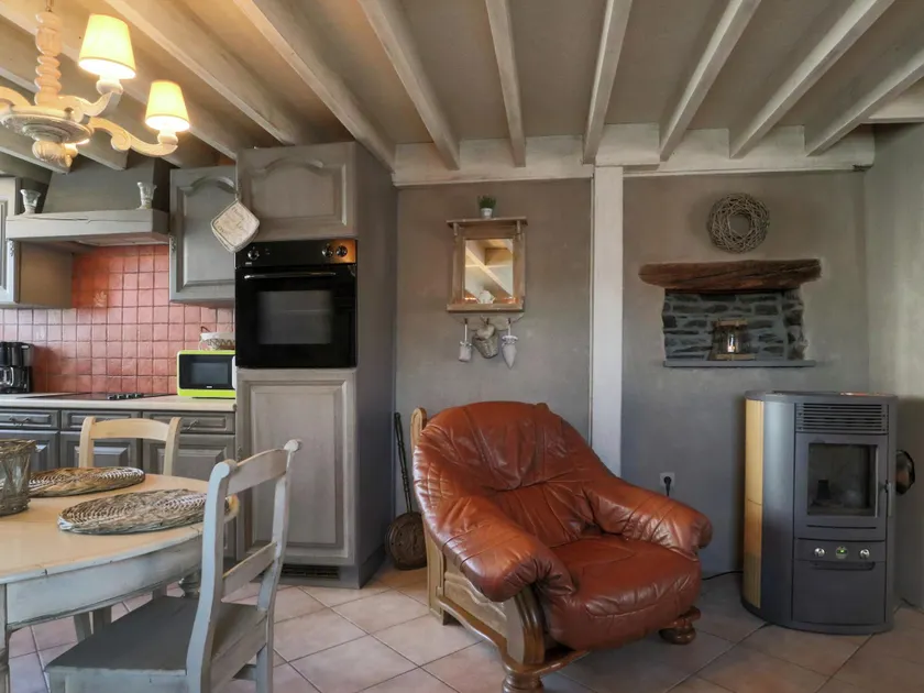 Beautiful Cottage in Malempre with Fenced Garden - Image 1
