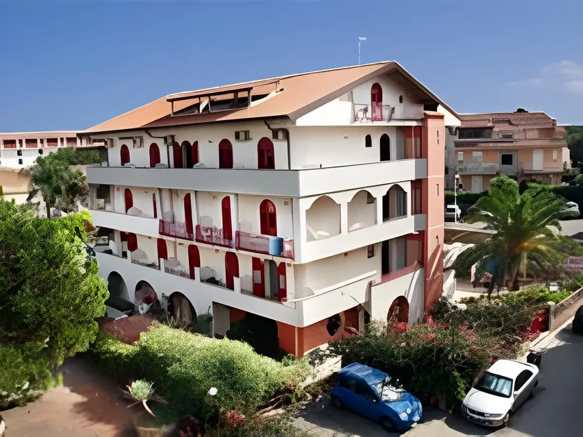 Hotel Alexander - Image 1