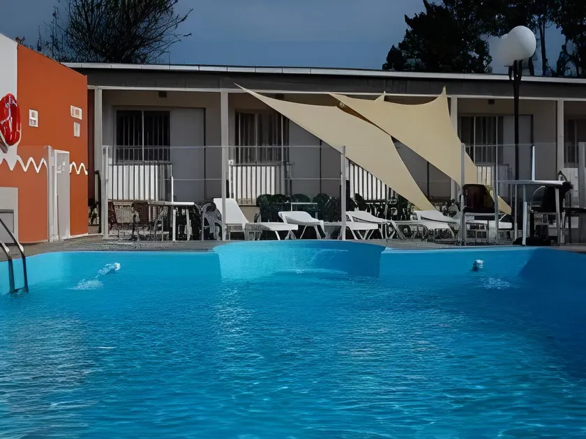 Hotel París - Image 1