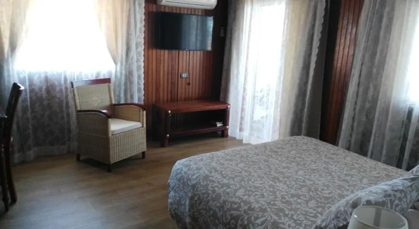 HOSPEDAJE TU SITIO - Image 1