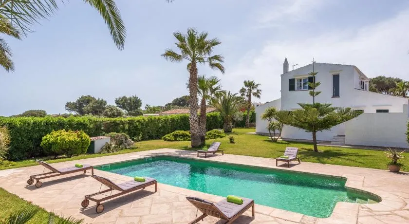 Villa pour 8 personnes avec piscine - Image 1