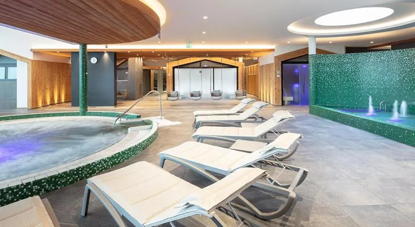 Centre Thermal - Studio SUD avec grande terrasse - Image 1