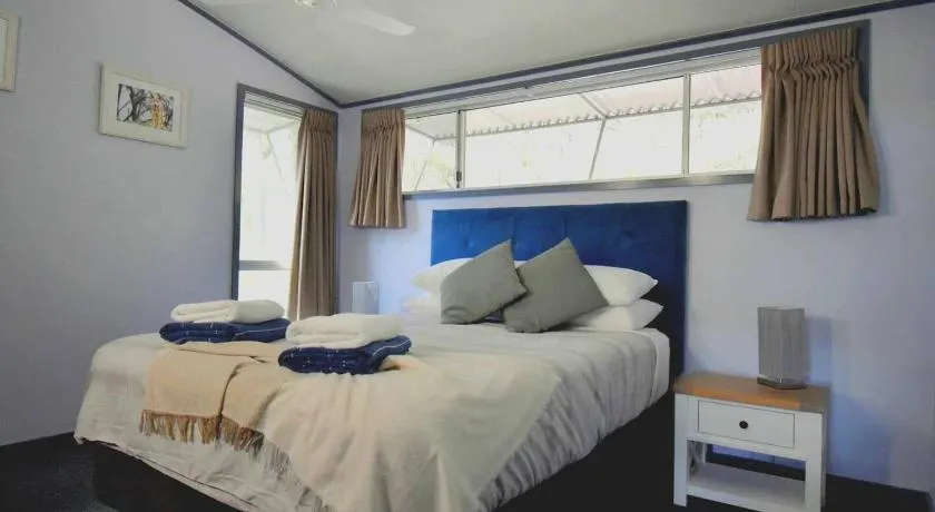 Sundaise Satinay 636 at Kingfisher Bay Resort - Image 1