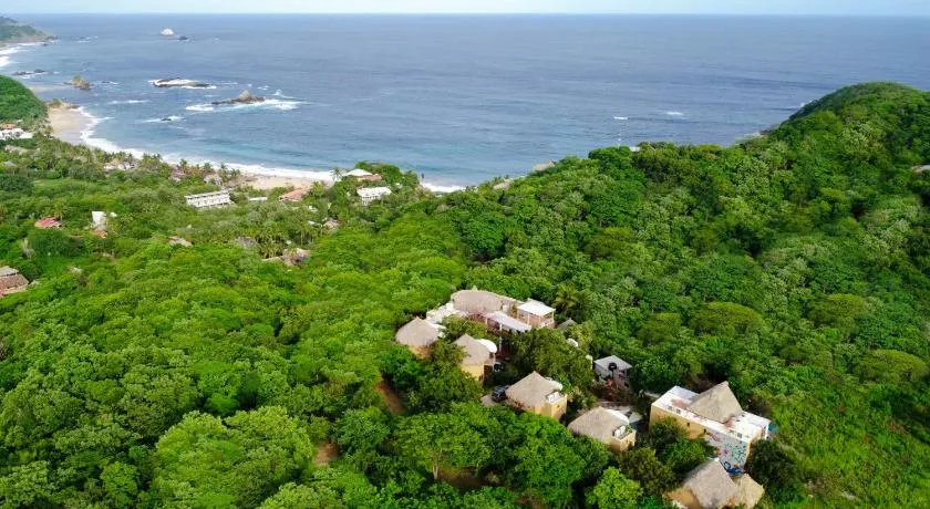 Carpe Diem Casitas & Villas Mazunte - Image 1