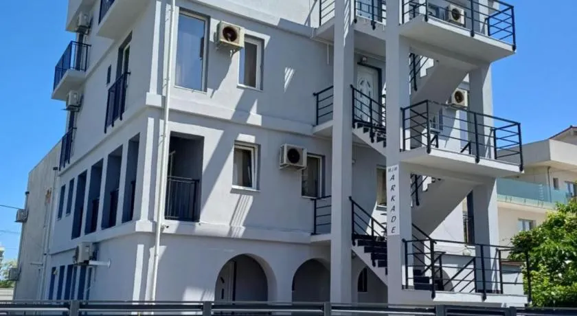 Vila Arkade Mamaia Nord - Image 1