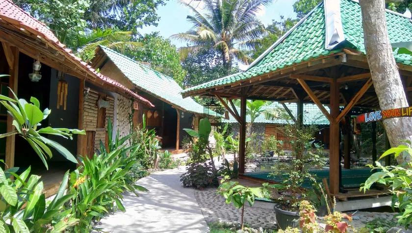 Villa Kampung Ayem, Sumeleh - Image 1