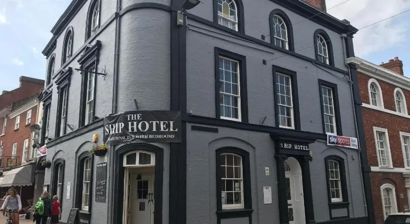 The Ship Hotel - Image 1