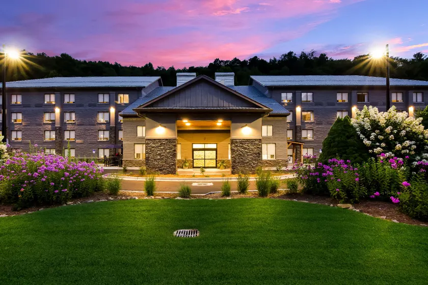 Graystone Lodge, an Ascend Collection Hotel - Image 1