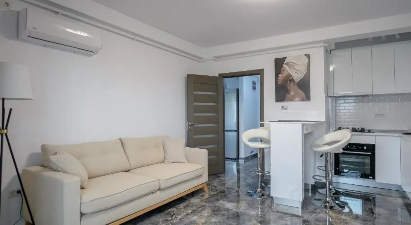 Apartament Aleyna Eforie Nord - Image 1